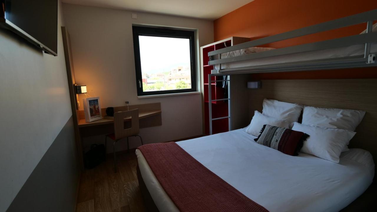 Oneloft Hotel Obernai Eksteriør billede